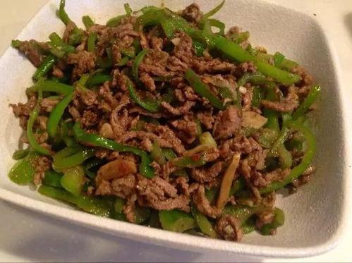网红小厨娘青椒炒肉,家常美味轻松学