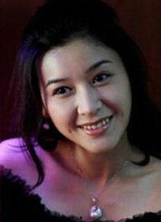 女明星佟欣,璀璨星途，美丽绽放