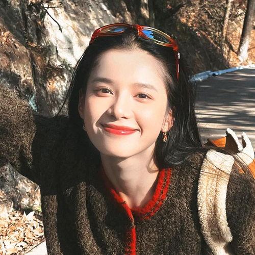 明星照片头像女,揭秘明星照片头像中的女神风采