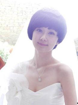 短发明星结婚照,幸福瞬间定格永恒